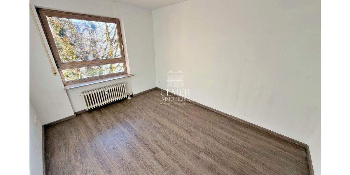 Etagenwohnung Böblingen Dagersheim - 3 Zimmer, 94 m&sup2;, 375.000&euro; | Angebot:25750172