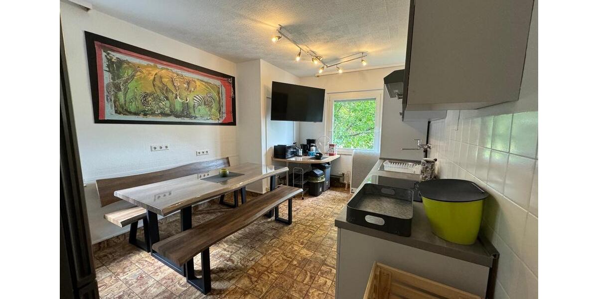 Erdgeschoßwohnung Dettingen an der Erms - 3 Zimmer, 80 m&sup2;, 1.300&euro; | Angebot:25300810