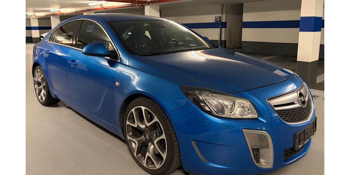 Opel Insignia 194.972 km 8.000 &euro; Böblingen 71032