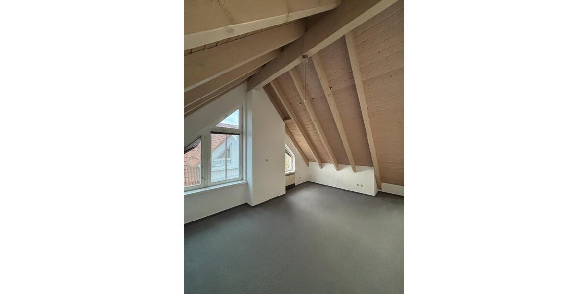 Maisonettenwohnung Nufringen - 2.5 Zimmer, 63 m&sup2;, 1.020&euro; | Angebot:25405692