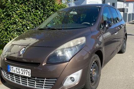 Renault Grand Scenic 199.699 km 2.990 &euro; Reutlingen 72766
