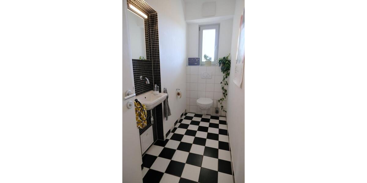 Etagenwohnung Tübingen Derendingen - 4 Zimmer, 135 m&sup2;, 695.000&euro; | Angebot:27566501