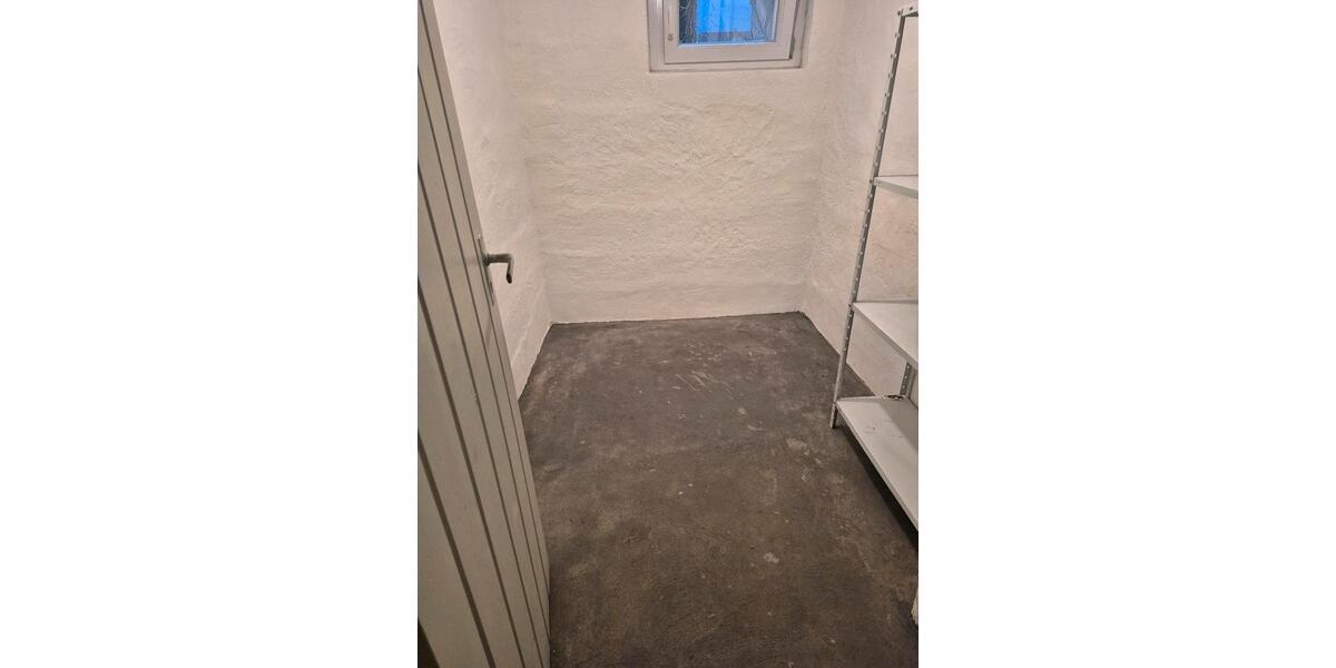 Etagenwohnung Herrenberg - 2 Zimmer, 50 m&sup2;, 190.000&euro; | Angebot:27615352