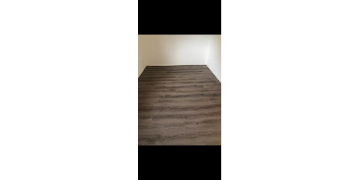 Etagenwohnung Rottenburg am Neckar - 3 Zimmer, 65 m&sup2;, 900&euro; | Angebot:27570570