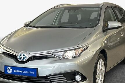 Toyota Auris 24.683 km 18.980 &euro; Esslingen 73730