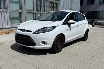 Ford Fiesta 119.950 km 4.990 &euro; Reutlingen / Betzingen 72770