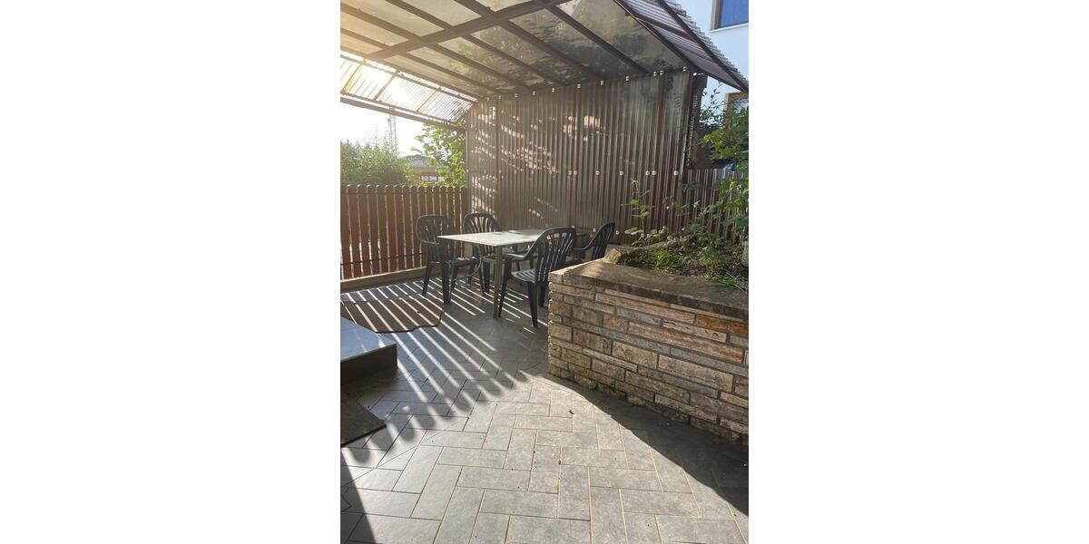 Etagenwohnung Münsingen - 3 Zimmer, 95 m&sup2;, 1.200&euro; | Angebot:26025537