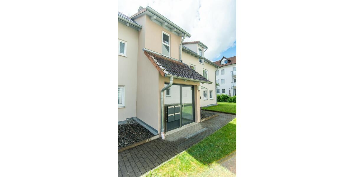 Dachgeschoßwohnung Münsingen - 3 Zimmer, 68 m&sup2;, 700&euro; | Angebot:26689050