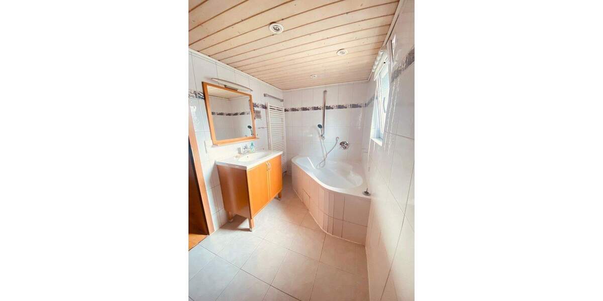 Einfamilienhaus Plochingen Stumpenhof - 6 Zimmer, 142 m&sup2;, 579.000&euro; | Angebot:25659233