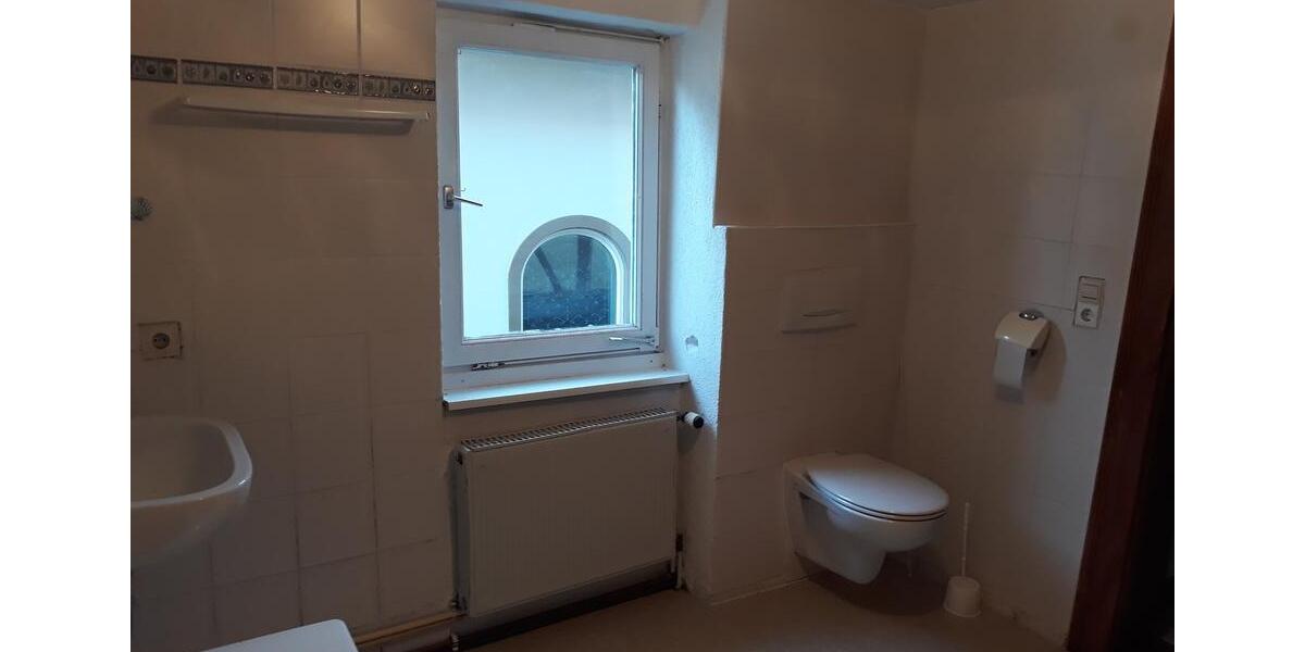 Etagenwohnung Hechingen - 5 Zimmer, 105 m&sup2;, 600&euro; | Angebot:25407831