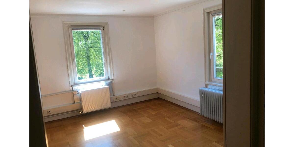 Etagenwohnung Rottenburg am Neckar - 3 Zimmer, 18 m&sup2;, 260&euro; | Angebot:27584042