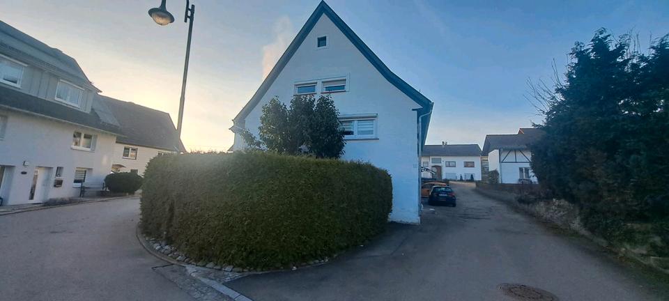 Einfamilienhaus Hechingen - 5.5 Zimmer, 150 m&sup2;, 380.000&euro; | Angebot:25972196