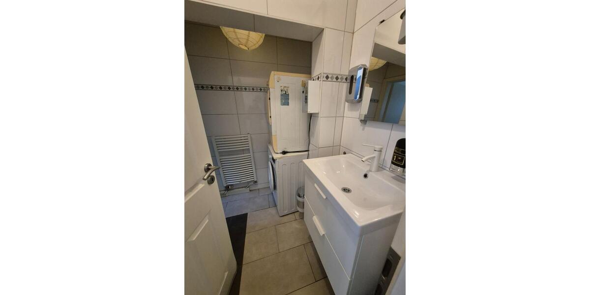 Erdgeschoßwohnung Esslingen am Neckar - 2 Zimmer, 55 m&sup2;, 224.000&euro; | Angebot:25048796