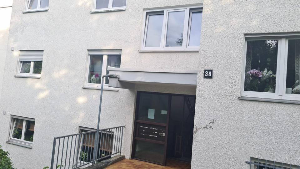 Erdgeschoßwohnung Reutlingen Reutlingen (Kernstadt) - 3.5 Zimmer, 86 m&sup2;, 1.030&euro; | Angebot:25647334