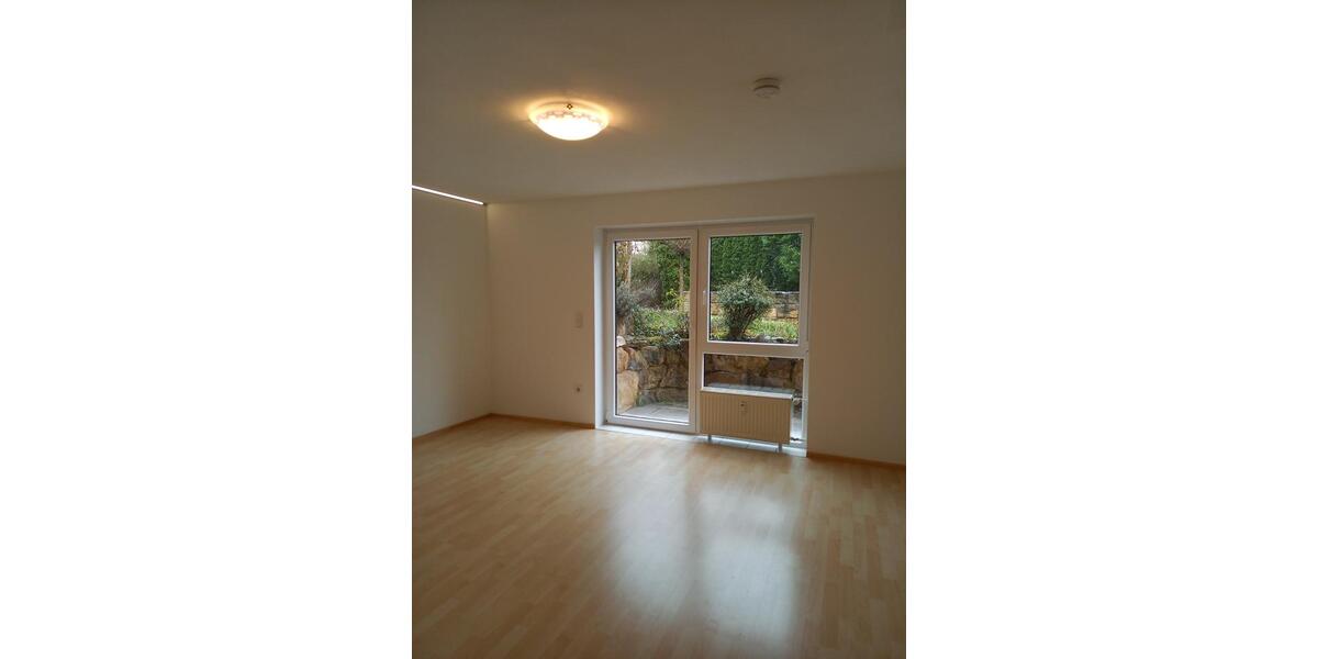 Erdgeschoßwohnung Herrenberg - 2.5 Zimmer, 99 m&sup2;, 1.050&euro; | Angebot:25941983