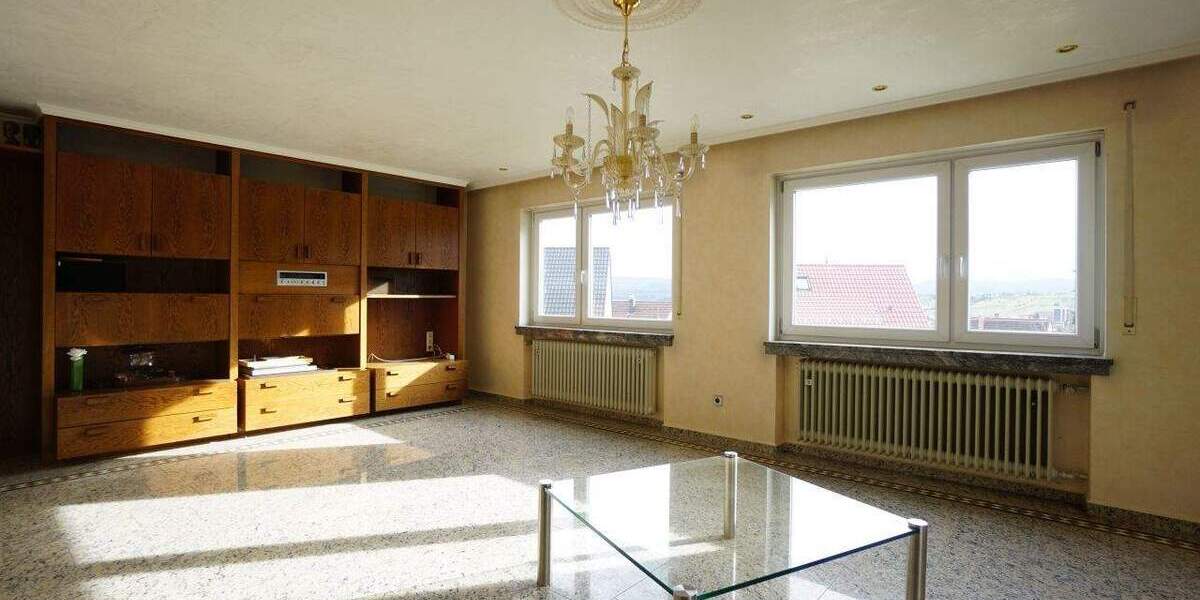Einfamilienhaus Pliezhausen - 7 Zimmer, 196 m&sup2;, 690.000&euro; | Angebot:25697066