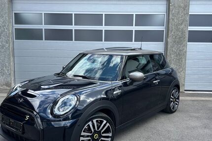 Mini Cooper SE 16.990 km 22.800 &euro; Frickenhausen 72636