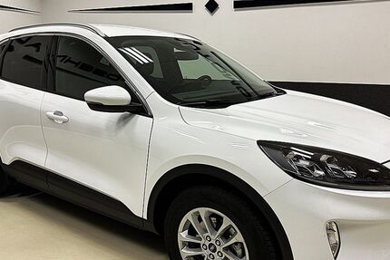 Ford Kuga 44.000 km 22.950 &euro; Hechingen-Bechtoldsweiler 72379