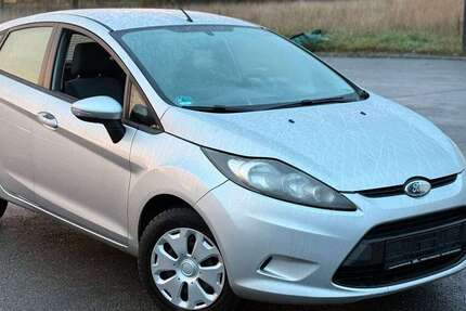 Ford Fiesta 86.000 km 4.899 &euro; Tübingen 72072