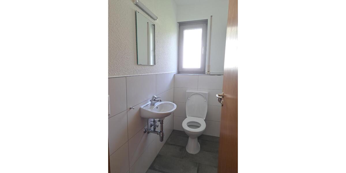 Etagenwohnung Esslingen am Neckar Hegensberg - 2.5 Zimmer, 68 m&sup2;, 870&euro; | Angebot:25287122