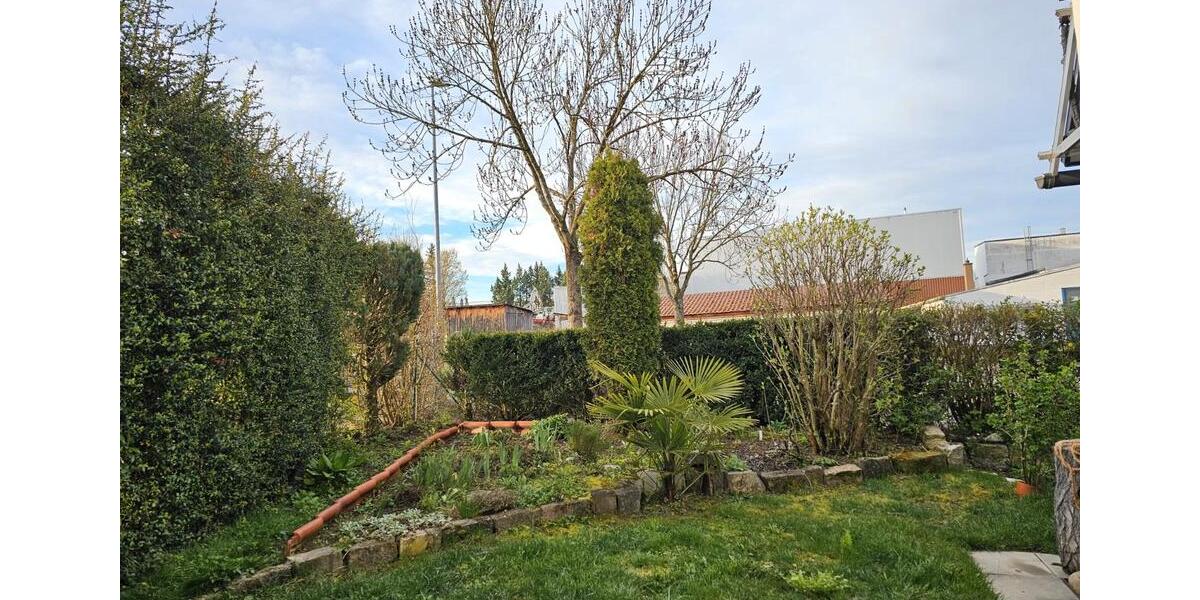 Einfamilienhaus Kirchheim unter Teck - 7.5 Zimmer, 219 m&sup2;, 650.000&euro; | Angebot:26049972