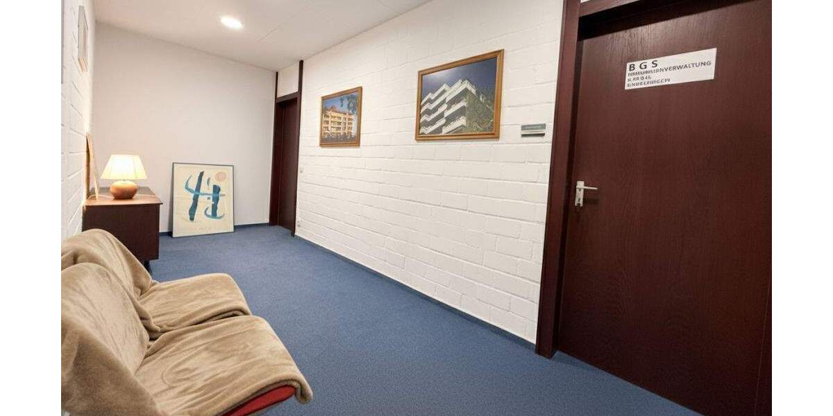 Etagenwohnung Sindelfingen Mitte - 3 Zimmer, 126 m&sup2;, 315.000&euro; | Angebot:25730775