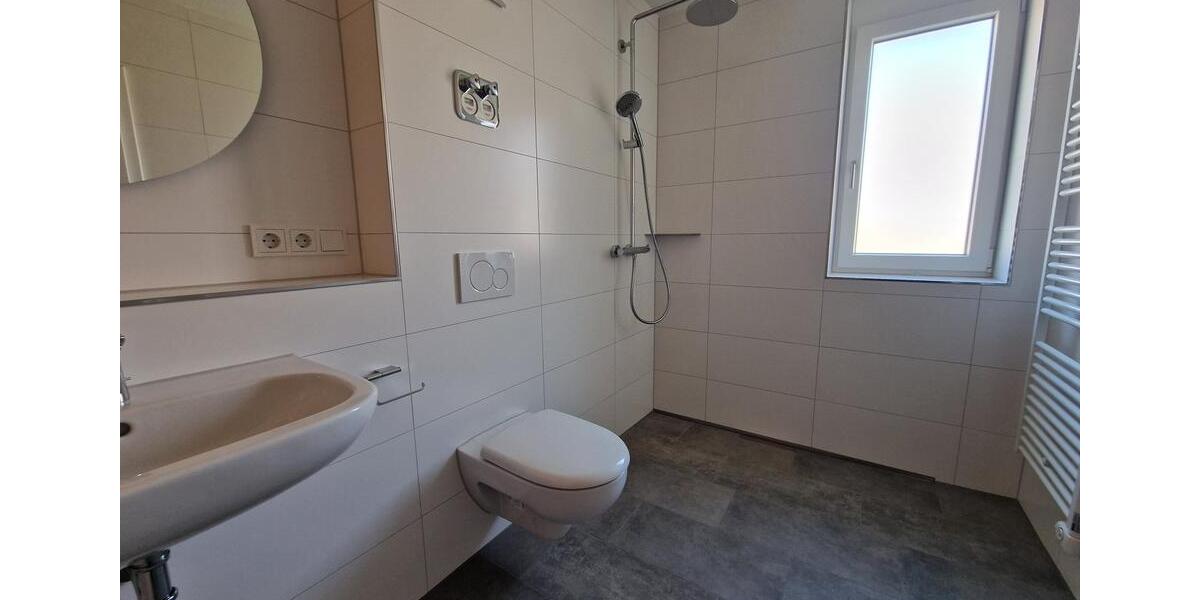 Etagenwohnung Filderstadt - 4.5 Zimmer, 103 m&sup2;, 1.640&euro; | Angebot:25972437