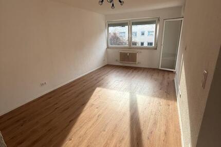 Wohnung Esslingen am Neckar Brühl - 2.5 Zimmer, 55 m&sup2;, 1.250&euro; | Angebot:25436776