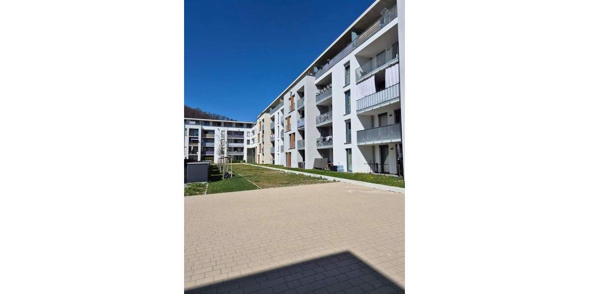 Etagenwohnung Esslingen am Neckar Weil - 4 Zimmer, 95 m&sup2;, 1.699&euro; | Angebot:25700605