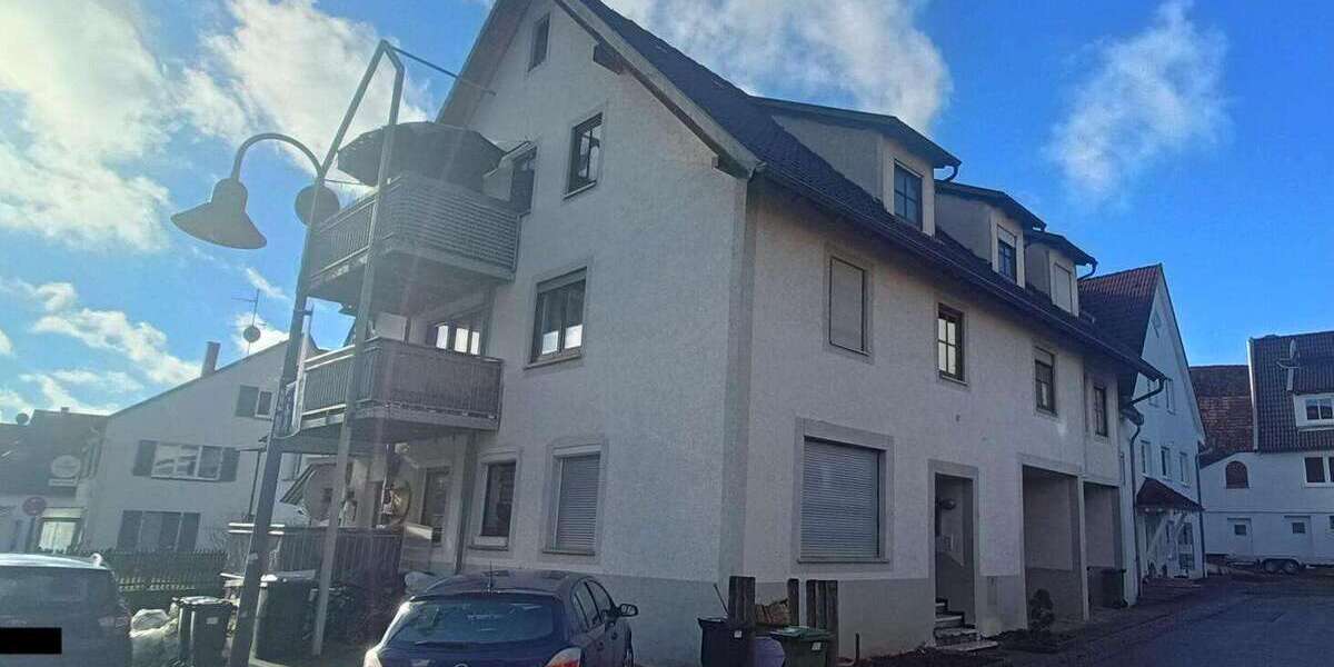 Einfamilienhaus Rottenburg am Neckar - 13 Zimmer, 281 m&sup2;, 445.000&euro; | Angebot:20438382