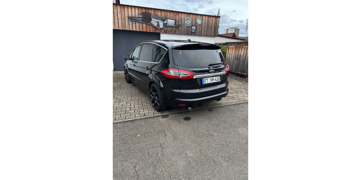Ford S-Max 188.000 km 7.800 &euro; Reutlingen 72770