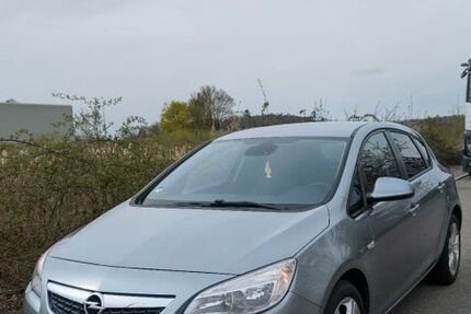 Opel Astra 146.000 km 4.890 &euro; Reutlingen 72760