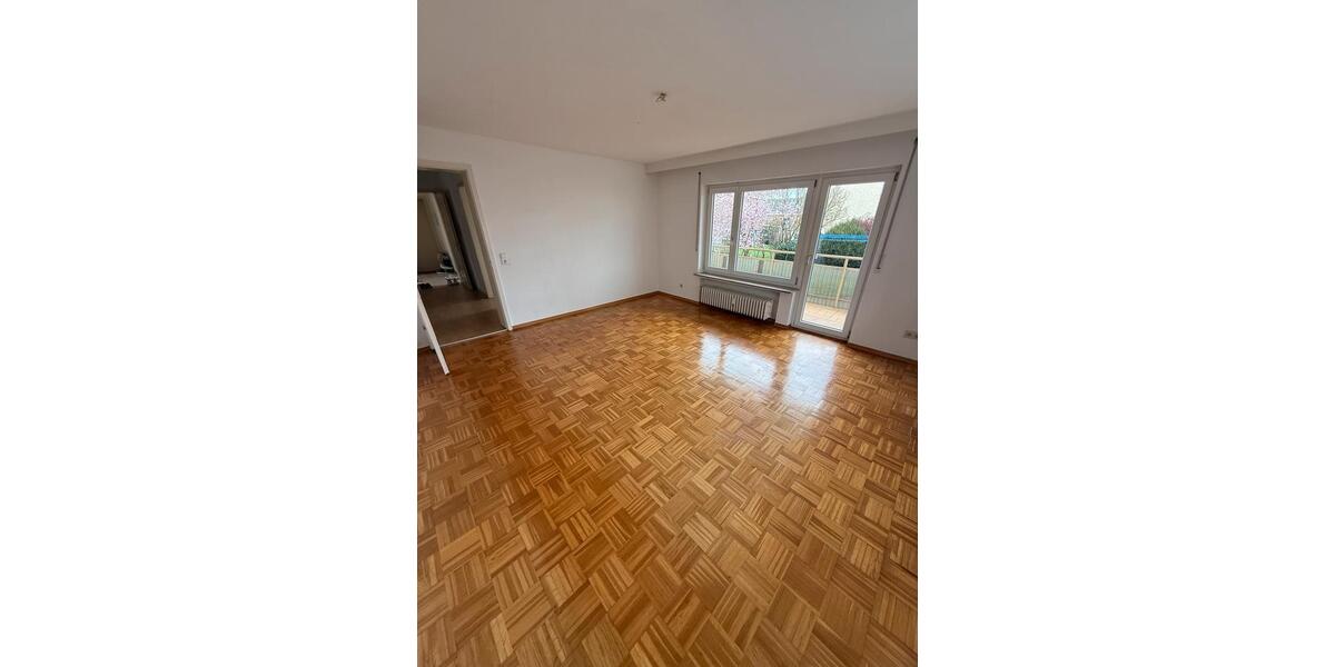 Hochparterre Altdorf - 3 Zimmer, 76 m&sup2;, 1.050&euro; | Angebot:26003069