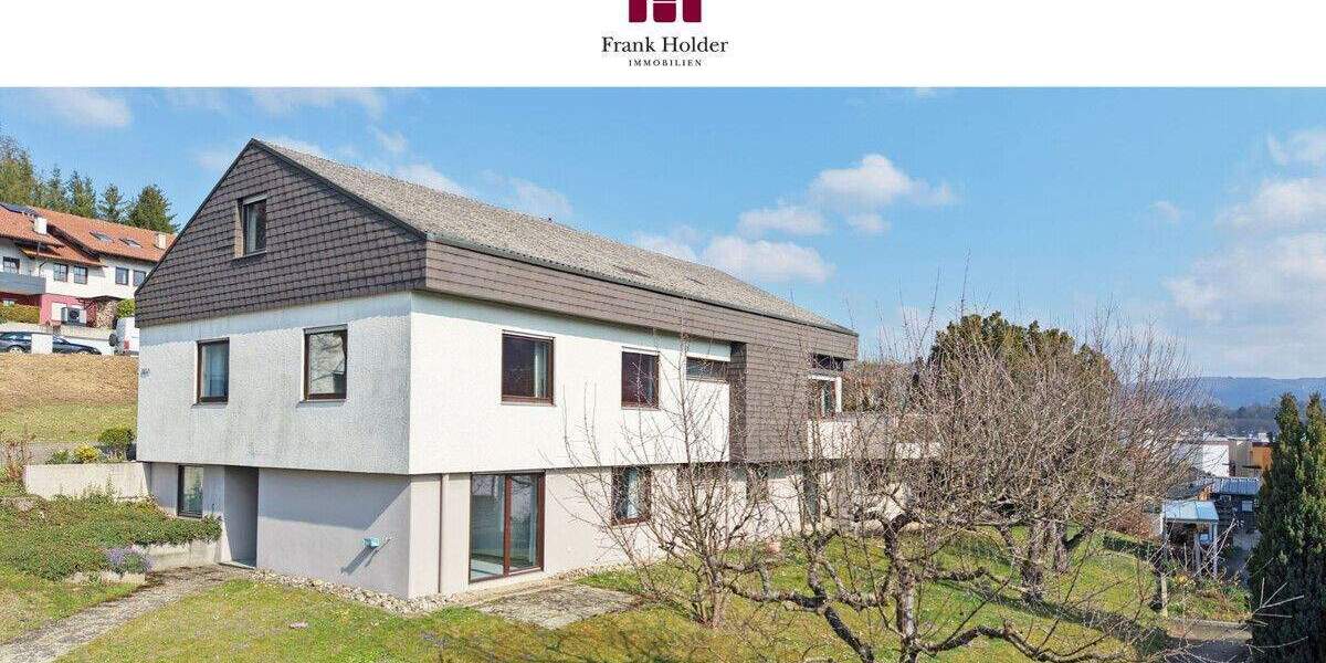 Einfamilienhaus Pfullingen - 8 Zimmer, 230 m&sup2;, 635.000&euro; | Angebot:25916827