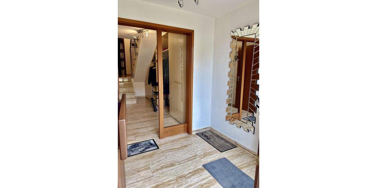 Doppelhaushälfte Böblingen Dagersheim - 7 Zimmer, 190 m&sup2;, 850.000&euro; | Angebot:25659264