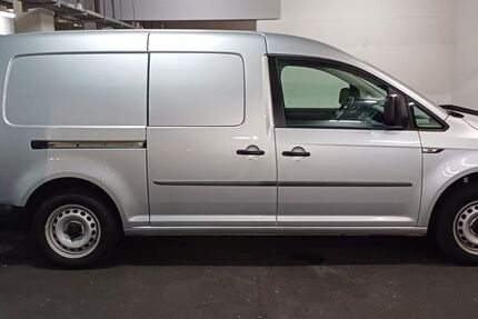 VW Caddy 132.000 km 12.800 &euro; Esslingen am Neckar 73733