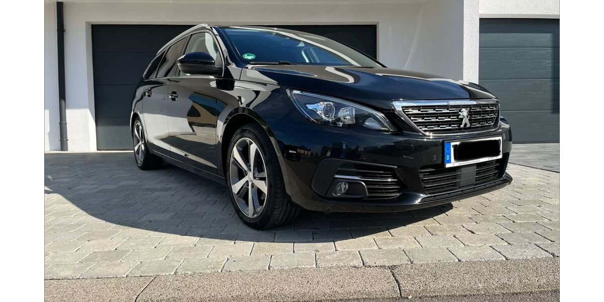 Peugeot 308 130.000 km 9.600 &euro; Mössingen 72116