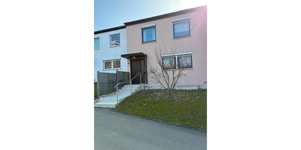 Reihenhaus Metzingen - 5 Zimmer, 112 m&sup2;, 470.000&euro; | Angebot:26083229