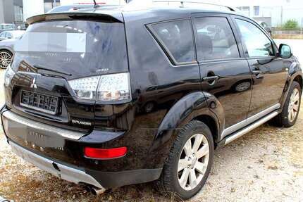 Mitsubishi Outlander 311.000 km 3.500 &euro; Metzingen 72555
