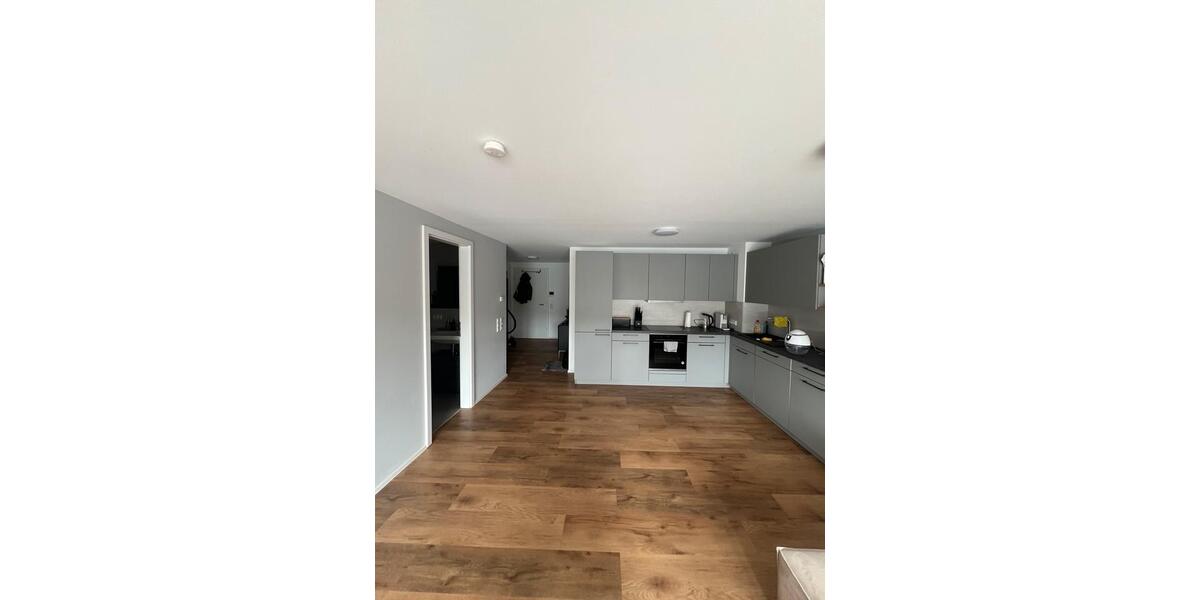 Etagenwohnung Weil Im Schönbuch - 2.5 Zimmer, 63 m&sup2;, 1.160&euro; | Angebot:26022111