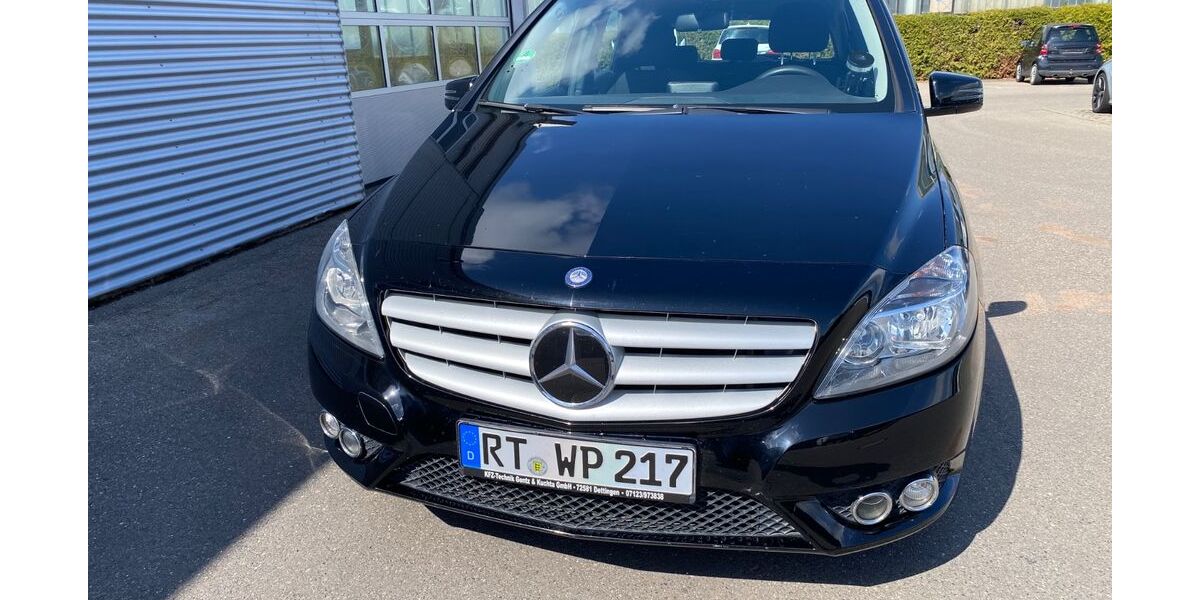 Mercedes-Benz B 180 177.000 km 7.100 &euro; Dettingen 72581