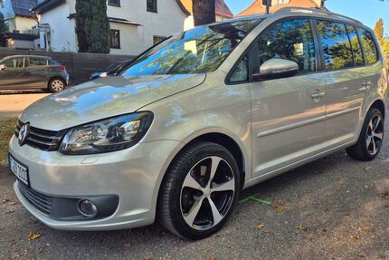 VW Touran 199.000 km 7.600 &euro; Reutlingen 72770