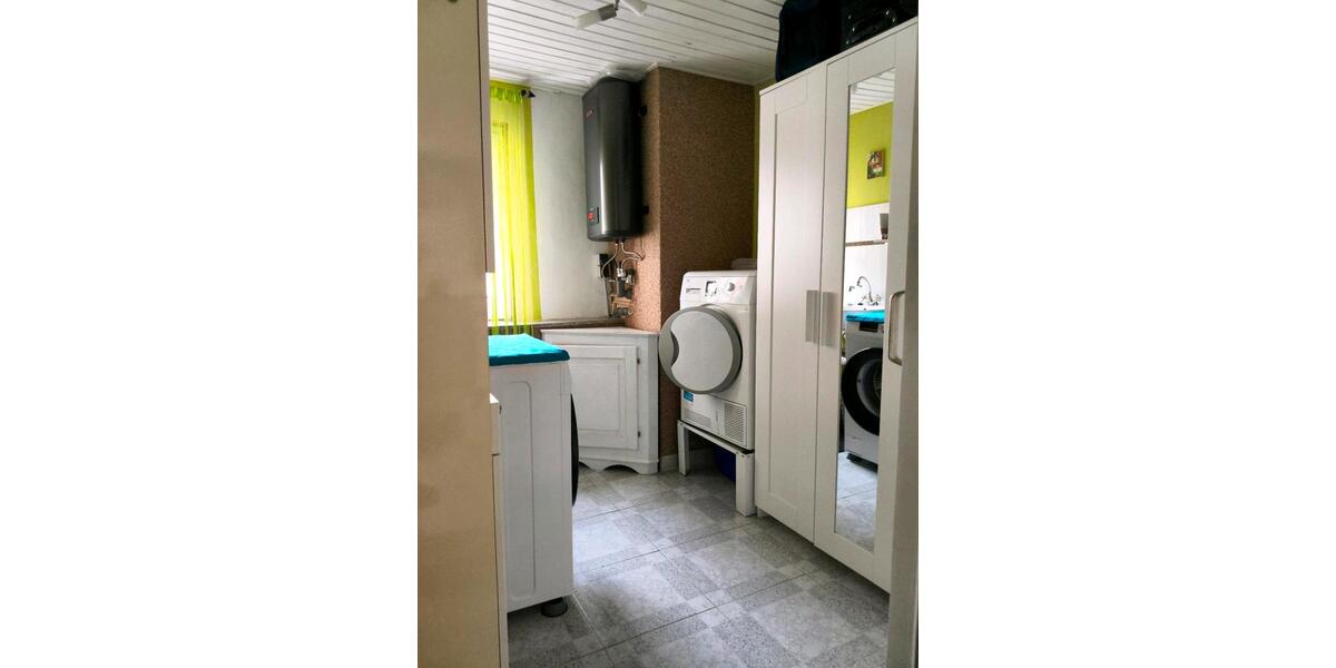 Einfamilienhaus Bad Urach - 6 Zimmer, 180 m&sup2;, 359.000&euro; | Angebot:25398135