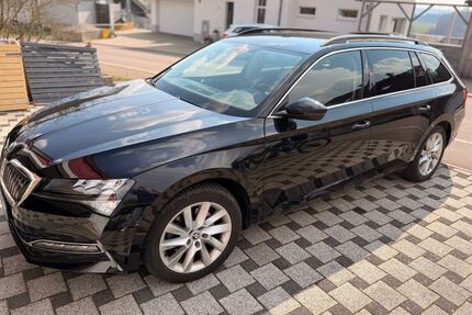 Skoda Superb 109.000 km 18.900 &euro; Reutlingen 72760