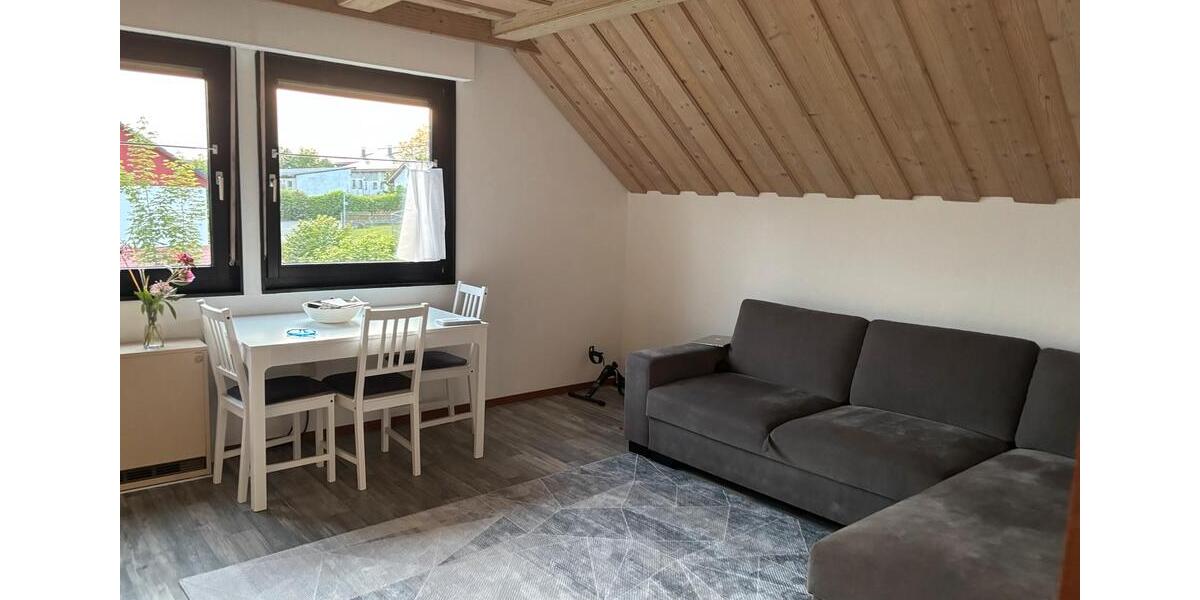 Dachgeschoßwohnung Pfronstetten - 2 Zimmer, 51 m&sup2;, 600&euro; | Angebot:25273378