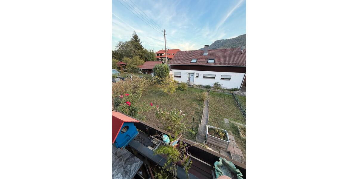 Einfamilienhaus Dettingen an der Erms - 4 Zimmer, 114 m&sup2;, 1.500&euro; | Angebot:27620230