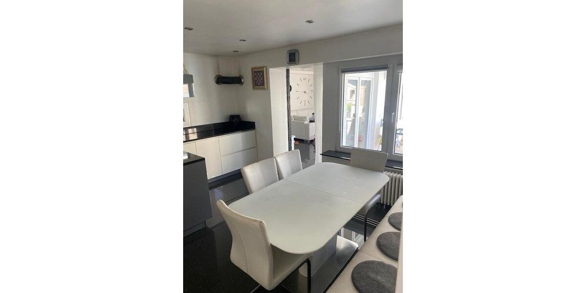 Mehrfamilienhaus, Wohnhaus Reutlingen Sondelfingen - 8 Zimmer, 240 m&sup2;, 665.000&euro; | Angebot:22610765