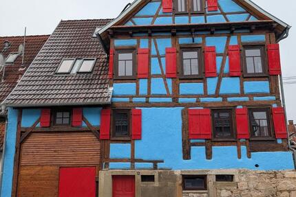 Haus Rottenburg am Neckar - 7 Zimmer, 200 m&sup2;, 1.750&euro; | Angebot:25643748