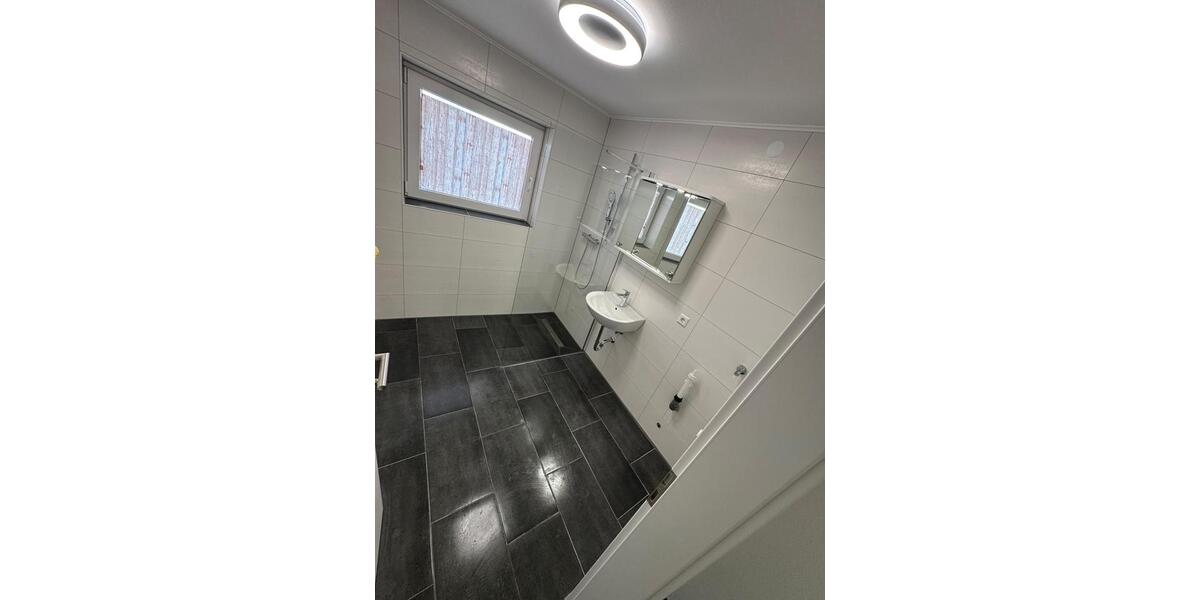 Erdgeschoßwohnung Ehningen - 4.5 Zimmer, 92 m&sup2;, 1.250&euro; | Angebot:27619211