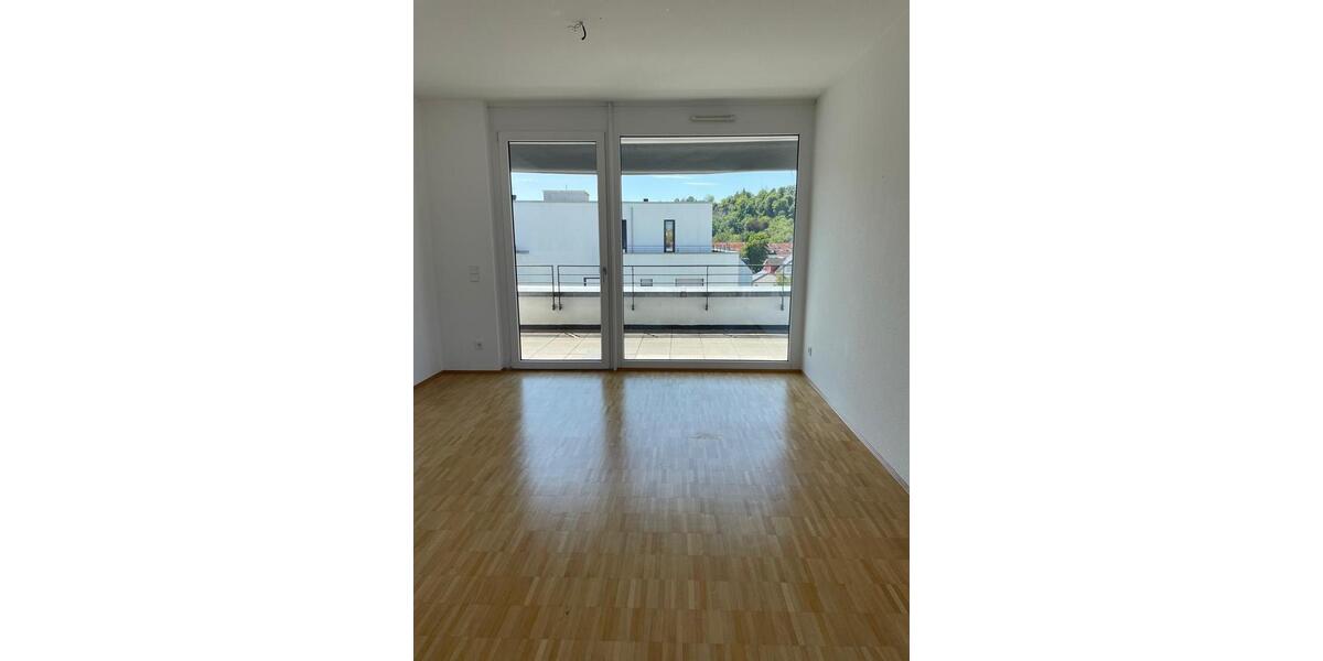 Einfamilienhaus Rottenburg am Neckar - 2 Zimmer, 70 m&sup2;, 1.300&euro; | Angebot:26495379